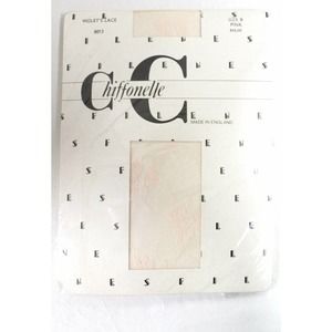 Vintage Chiffonelle Pink Lace Pantyhose size B Made in England 120 - 145 lbs